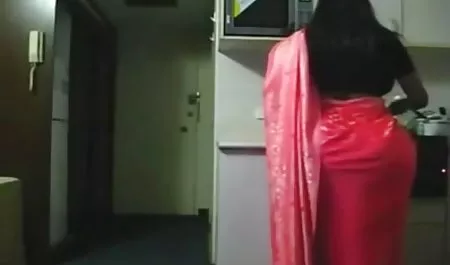للحصول xnxx مصري ممثلين على المكافأة