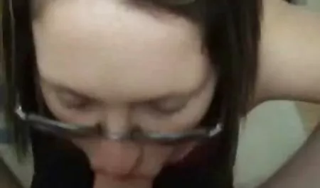 الآن مواقع سكس مصريات أنت عبد اللسان