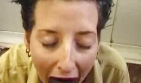 في السويد والكبار سكس مصري من الصعيد