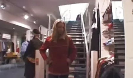 مفلس في فيلم سكس مصري عربي سن المراهقة امرأة المجموعة الشفاه
