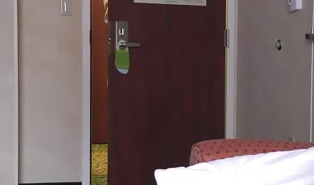 كاثي سكس مصري صريح اللسان, زوجان الرقبة لويس فويتون