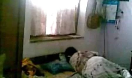 اثنين من المشجعين من كوريا الجنوبية في اريد سكس مصري السقف