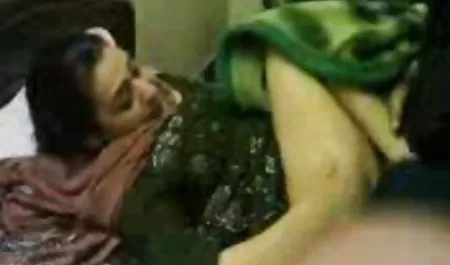 سميكة سكس كس مصري لوني وكلبه الشرج