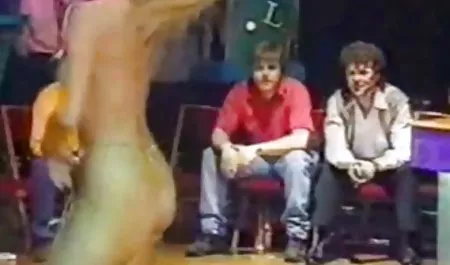 مثير الفتيات الساخنة الفتيات سكس مصري هايج الساخنة الوجه