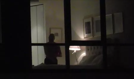 الشابات سكس مصري لذيذ