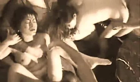الأم, سكس احمد المصري صديقة, كاميرا ويب