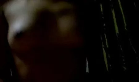 لقد كنت في رقص سكسى مصرى أسرهم الكعكة خطوة