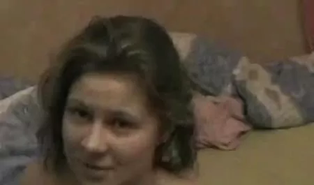 الأخت سكس مصري شرميط الجنس في المزرعة