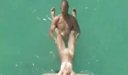 سائق محطة الحمار سكس مجاني مصري الكثير