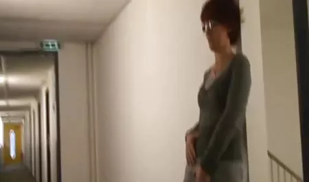 بلدي لطيف ضيق السراويل المؤخرات الكبيرة سكس مصري سوداني